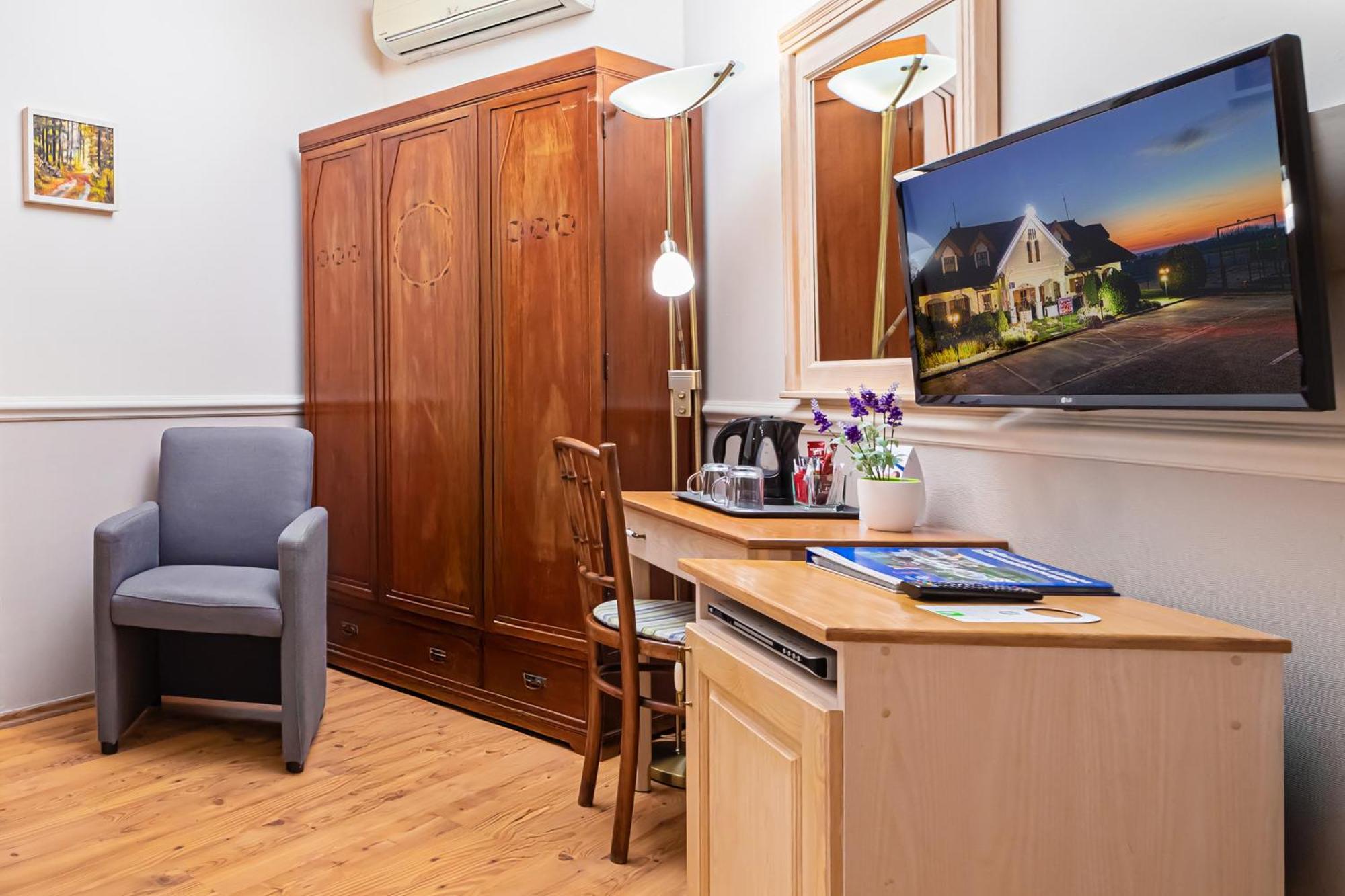 Rigotanya Relax & Wellness Panzio Buekfuerdo Hotell Exteriör bild